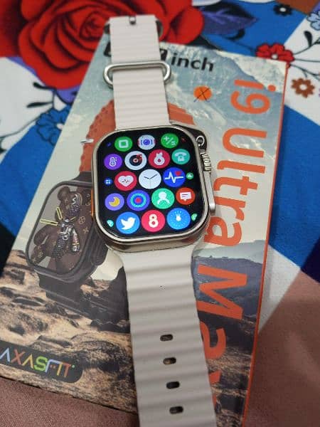 smart watch full screen display good conditions 03111296203 1