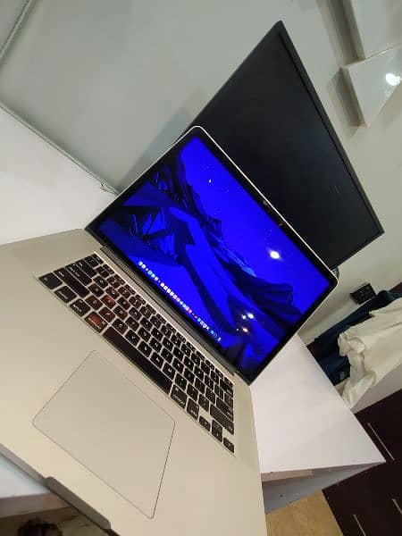 MacBook pro 2015 15 Inch 12