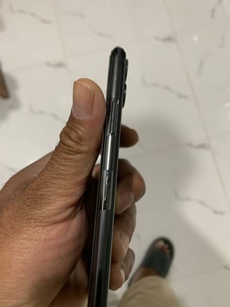 iphone 11 pro dual approved 5