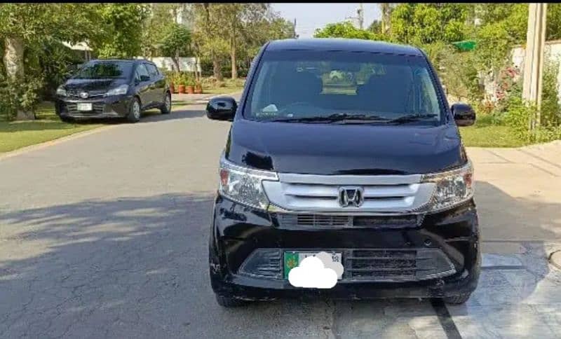 for sale Honda n wgn
2016 model
2018 registered 5