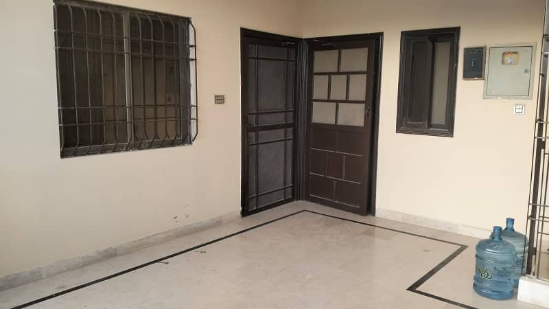CHANCE DEAL GROUND +1 HOUSE FOR SALE 240 SQUARE YARD WEST OPEN 8