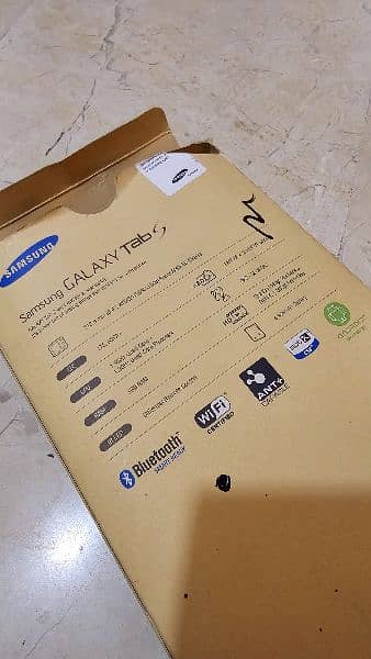 Galaxy Tab S (8.4inch display) 4