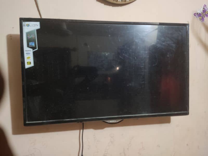 Simple LED 32" Sony malaysian. 2