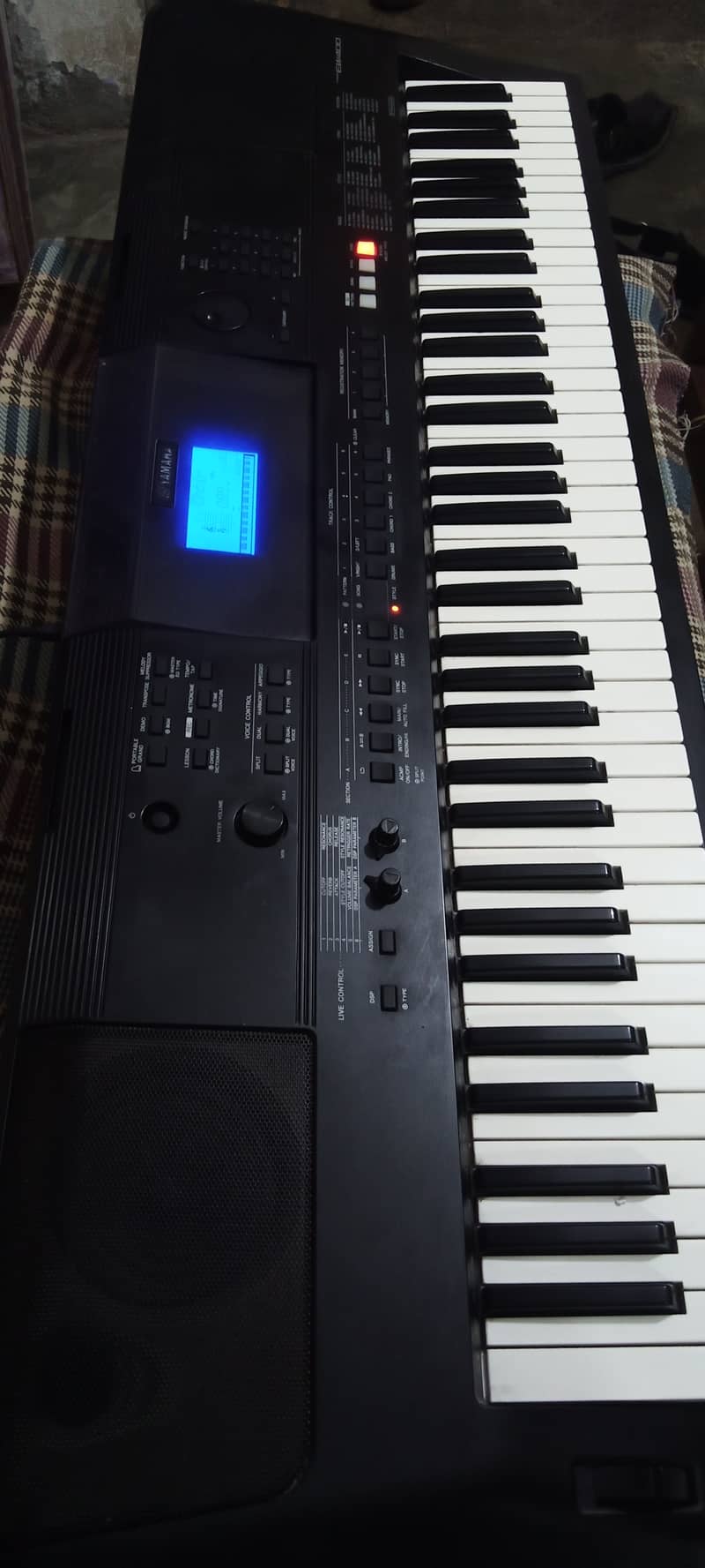 Yamaha PSR EW400 Profesnal Piano Yamaha PSR Keyboard Casio Roland Korg 1