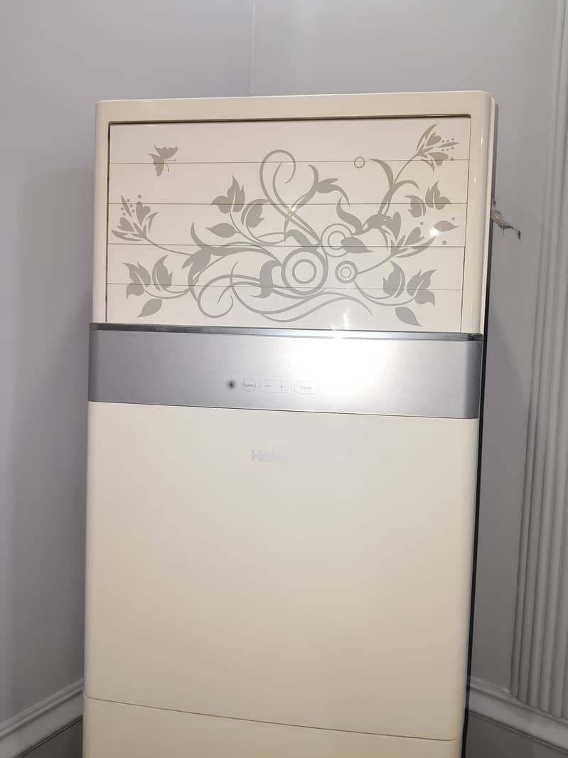 Haier cabinet 2 ton brand new condition 4