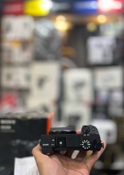 Sony a6400 body only (Complete Box) 2k sc only 2