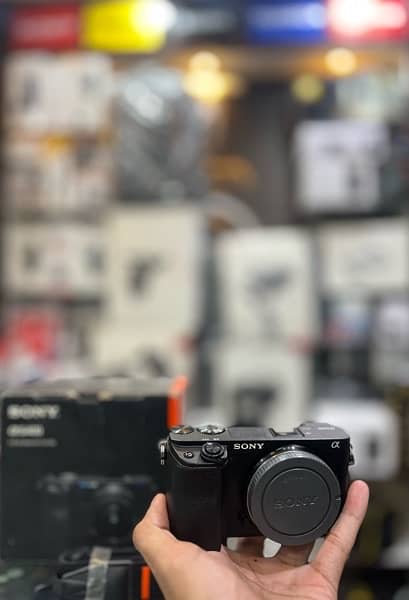 Sony a6400 body only (Complete Box) 2k sc only 3