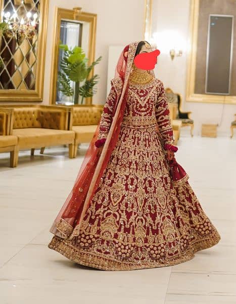 Bridal lehnga for sale 4