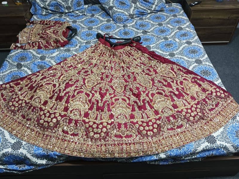 Bridal lehnga for sale 5