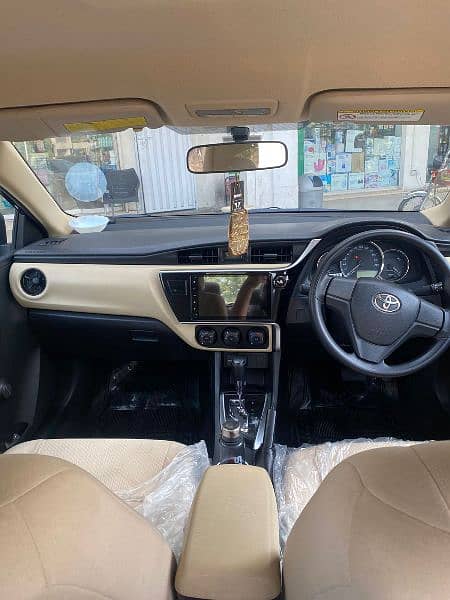 Toyota Corolla XLI 2019 automatic 2020 registered power window 5
