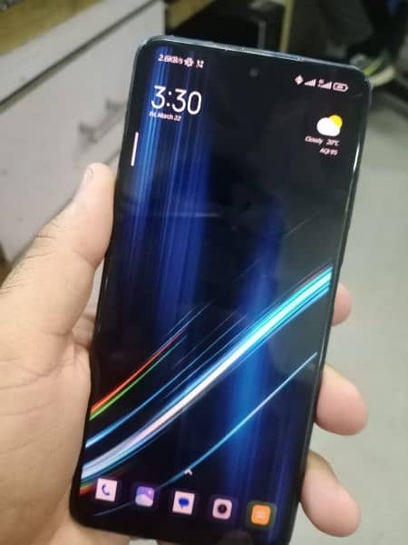 I want to sell my Gaming phone with 8gb Ram 256 gb Rom. 1