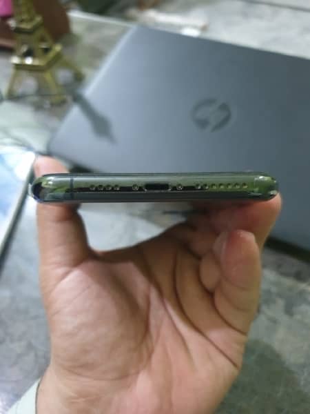 Iphone 11 Pro Max (256GB) 4