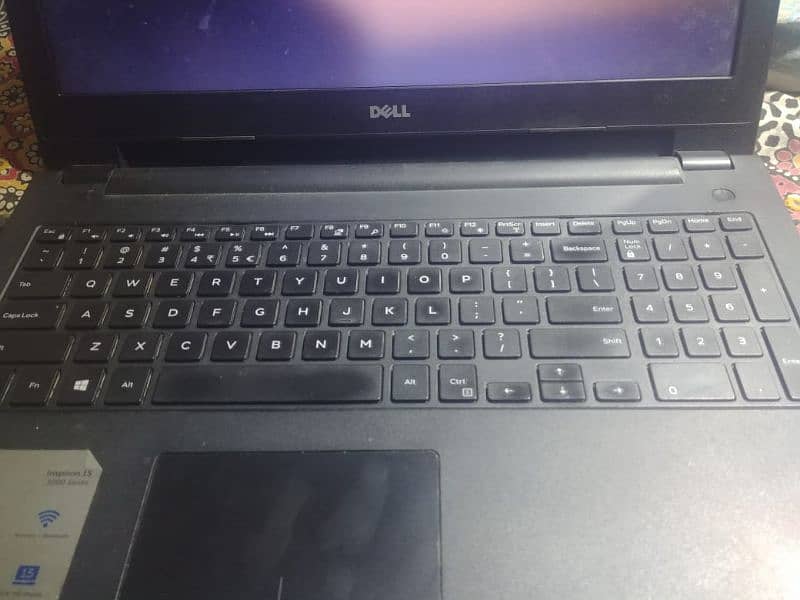 Dell i7 4th with 2gb nvidia 15.6 2