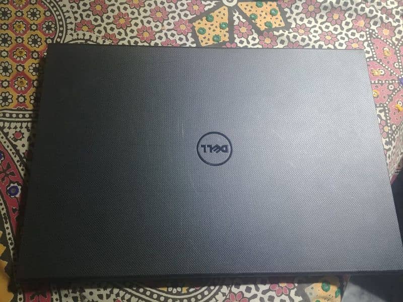 Dell i7 4th with 2gb nvidia 15.6 4