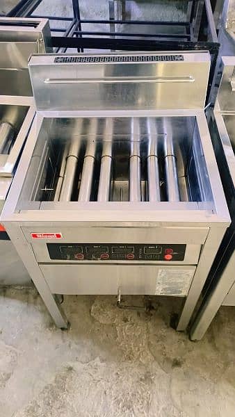 Commercial Dough mixer/Pizza oven/Fryer/Slush & Cone Machine bainmarie 14