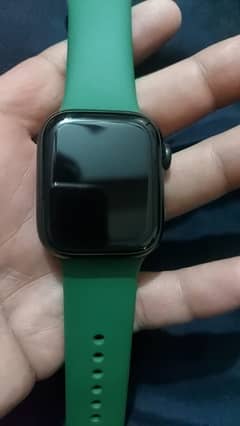 Apple Watch Series 7 41mm 100 battery health