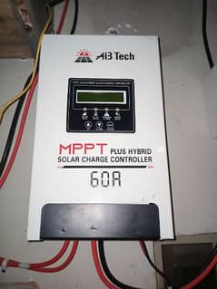 MPPT plus Hybrid solar charge controller 60 A 0