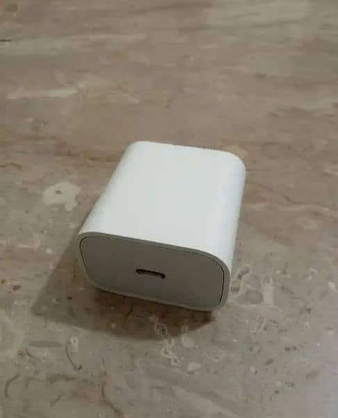 iPhone charger 20w urgent sale 1