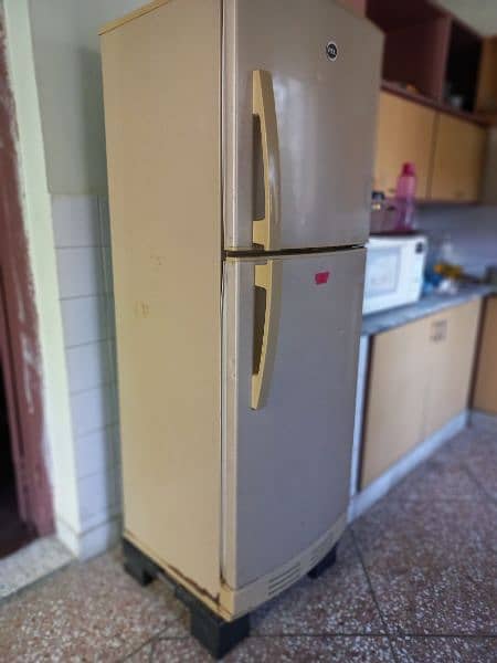 Pel fridge. OK in working condition 6