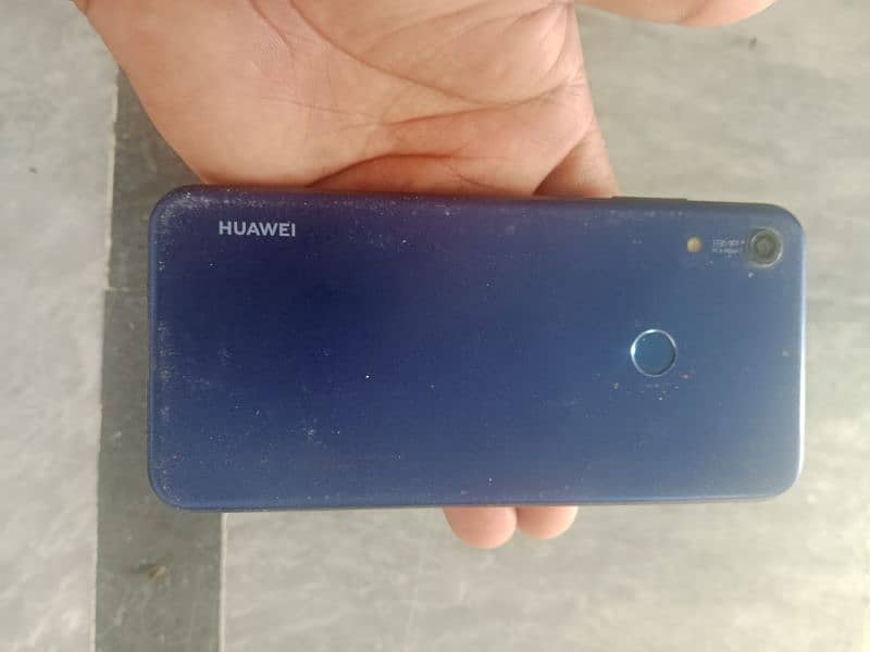 HUAWEI y6s 3GBRAM 64GB STORAGE Bilkul ok Mobile he 4