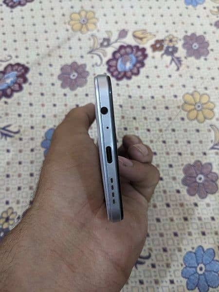 infinix note 11 condition 10/10 5
