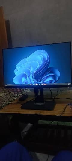 Dell P2419H 24 inch bazzelless monitor 0