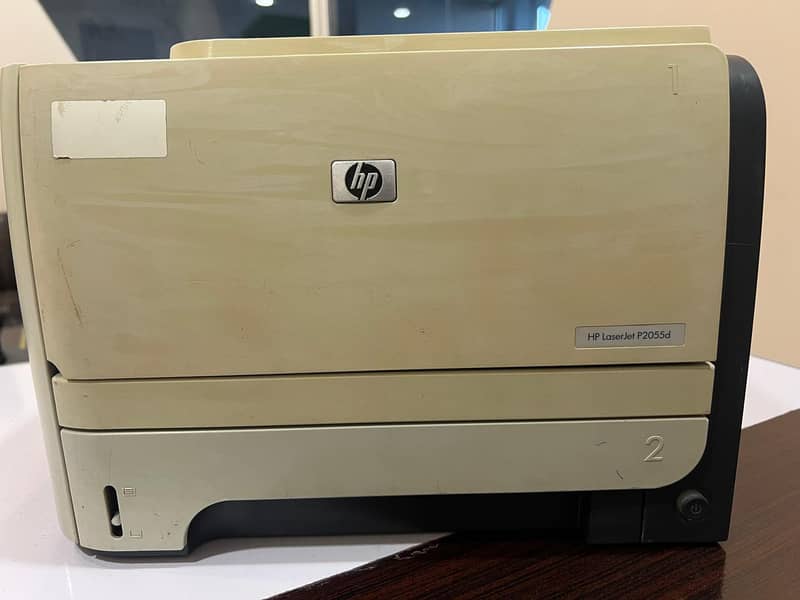 Hp LaserJet 2055d printer 1