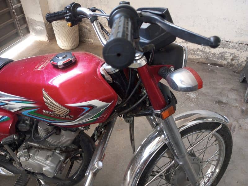 honda 125 2023 model urgent sale price ma discount ho Jay ga 2