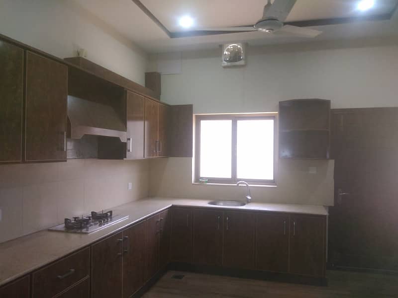 Pakistan town five merla house for sale 3