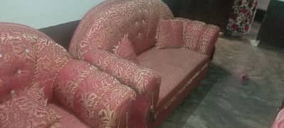 A- one new condition sofa set chk kren sofa phir buy kren tsli krk