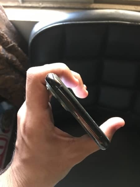 Iphone 11 pro factory unlock 5