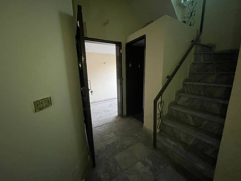 BEST OPPORTUNITY TO BUY 5 MARLA HOUSE IN BAHRIA TOWN IN LOW BUDGET 7