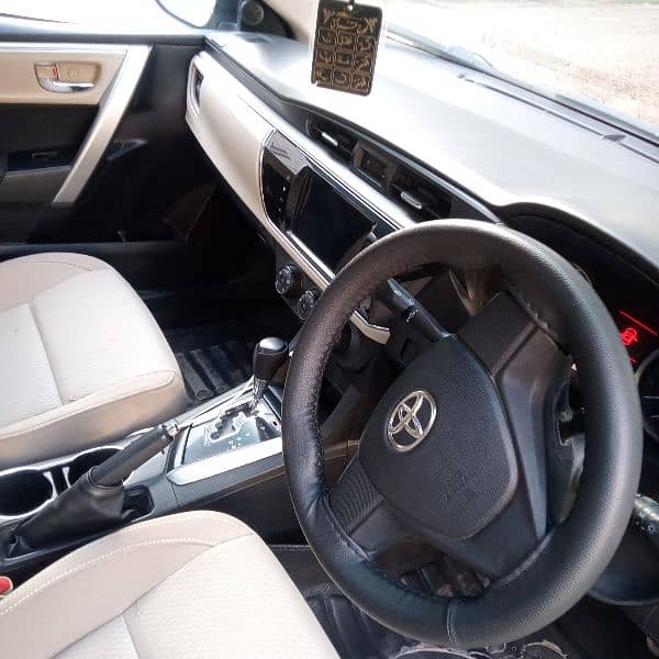 Toyota Corolla Altis 2014 7