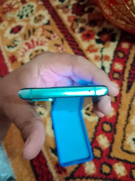 OnePlus 8t 8+128 5