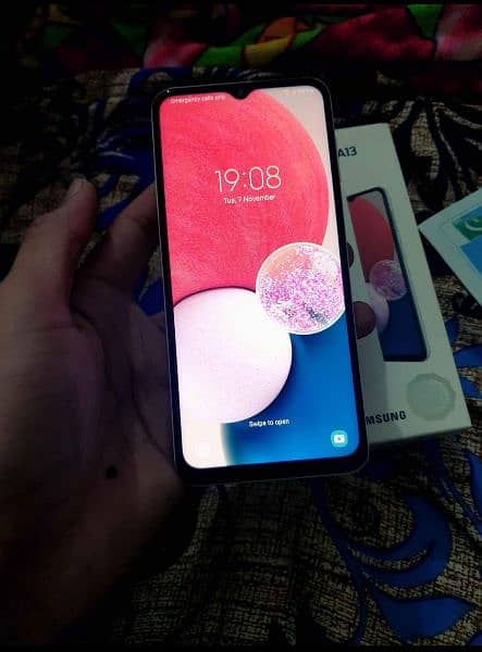 Samsung a13 4gb+64gb 4