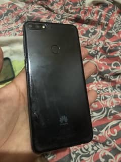 Huawei y7 prime 2019 model 3gb 32gb minor glass crack
