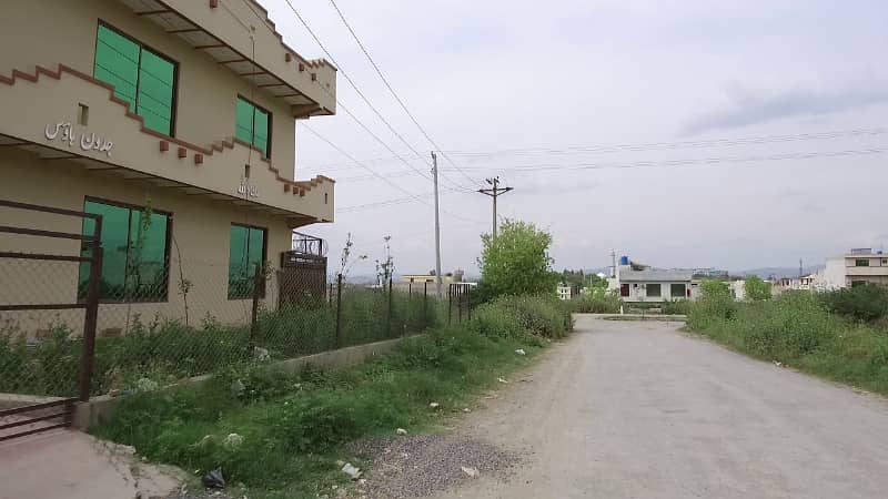 1350 Square Feet Residential Plot For Sale In Rs. 11,800,000 Only 9