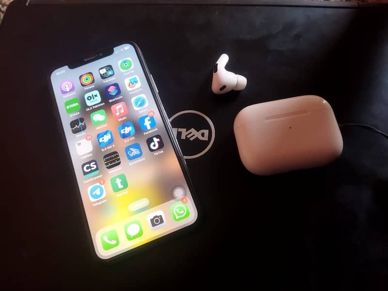 iPhone X 256gb PTA Approved 11
