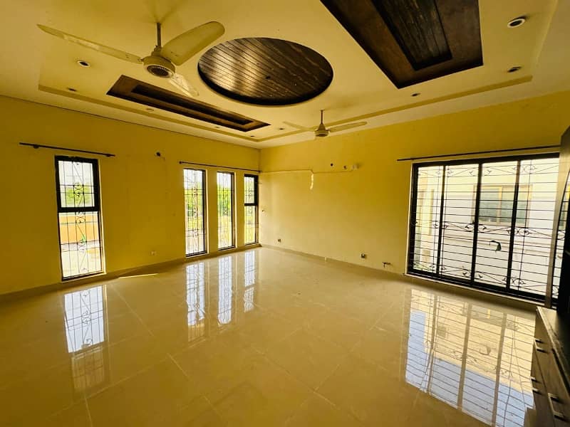 Beautiful Kanal Upper Portion Available For Rent in Dha Phase 3 13