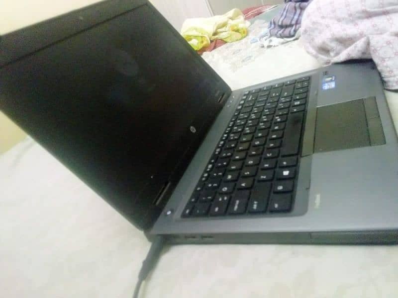 HP Laptoo proBook 6460b 1