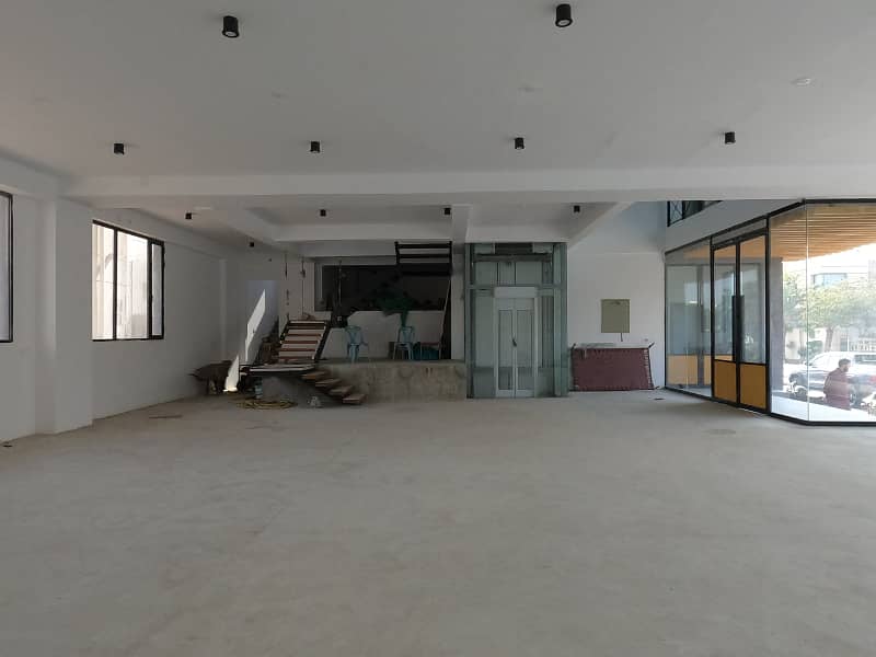 Showroom Available For Rent In Al Murtaza Commercial Dha Phase 8 Karachi 5