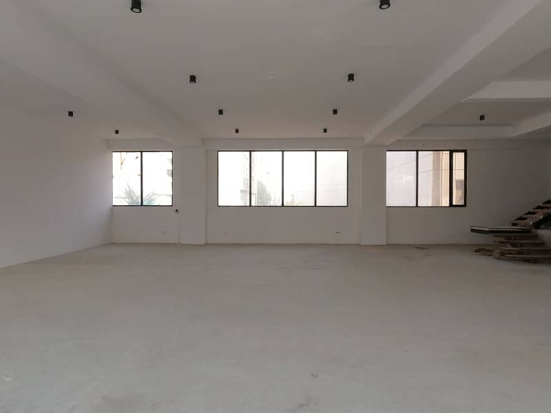 Showroom Available For Rent In Al Murtaza Commercial Dha Phase 8 Karachi 10
