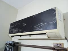 HAIER AC 1 Ton / Non Inverter in Good Working Condition
