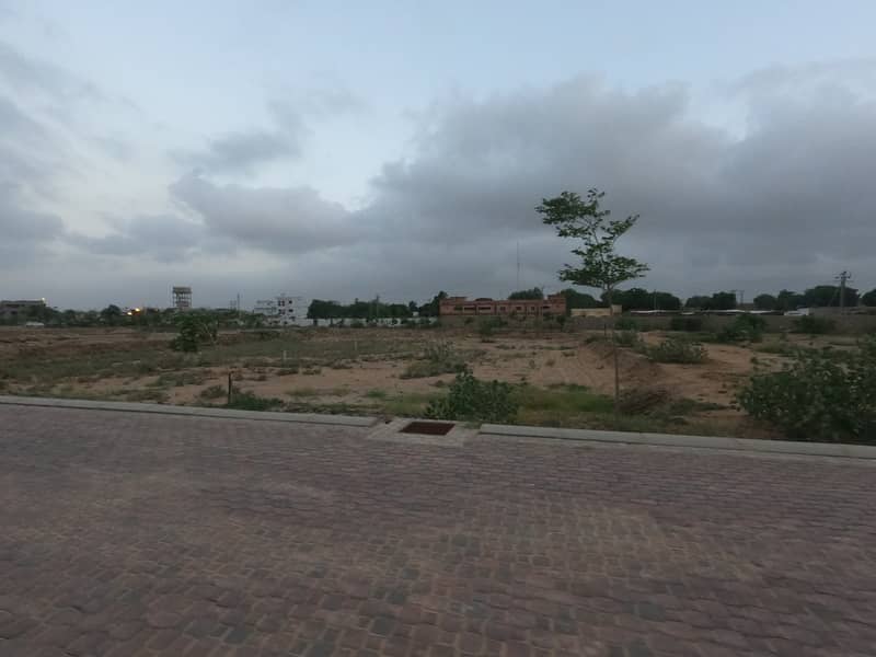 This Is Your Chance To Buy 500yards Residential Plot In Oud Residency 13