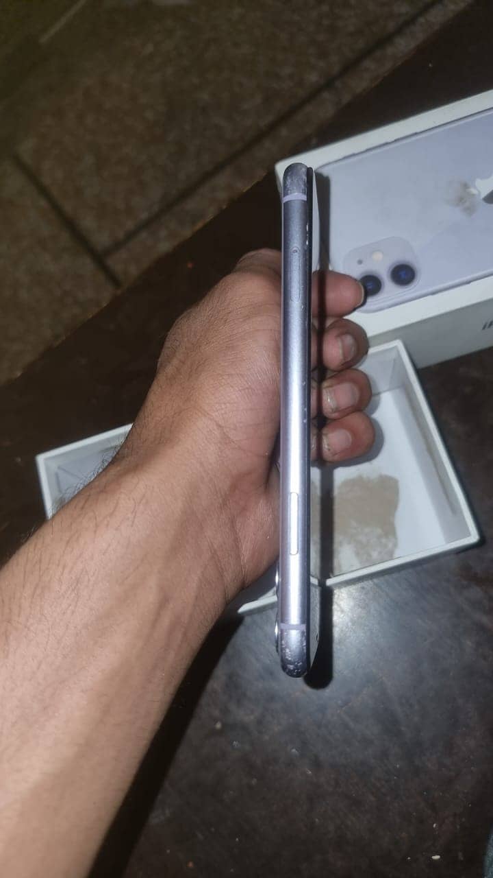 I phone 11 -128 GB PTA Approved 15