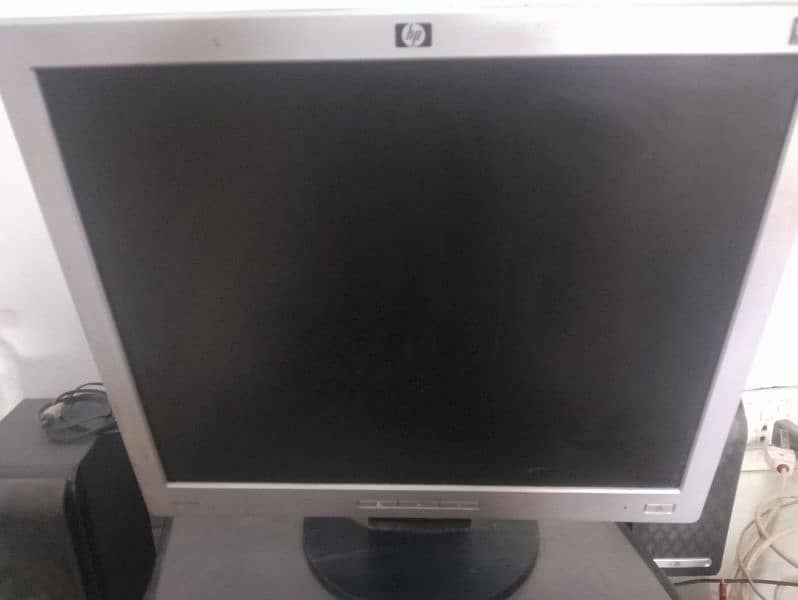 computer monitor  for sell 1