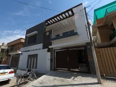 Well-constructed Prime Location House Available For sale In Federal B Area - Block 13