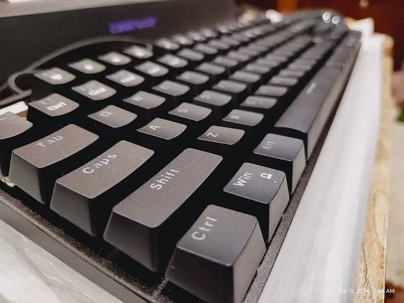 Teamwolf Mechanical Keyboard RGB 104 Keys Blue Switches Programmable 4
