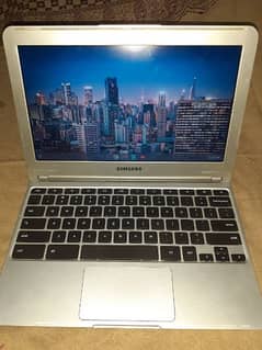 Original Samsung Chromebook 2014 in good condition 0