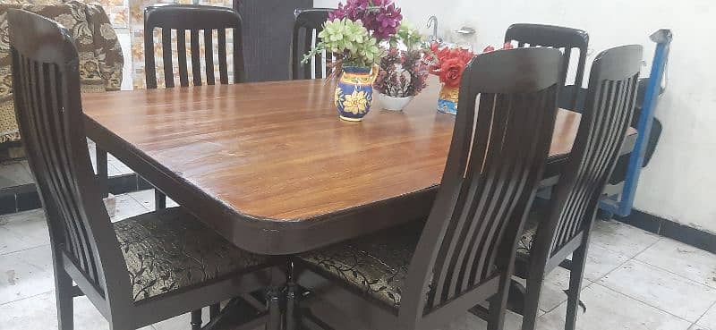 excellent quality and condition 6chairs heavy wooden dinning 2